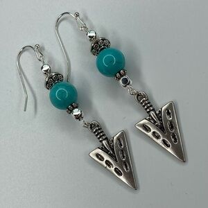 💰 𝕊 𝕠 𝕝 𝕕 💰 HAND CRAFTED EARRINGS Dangle Drop Turquoise & Silver Arrowheads